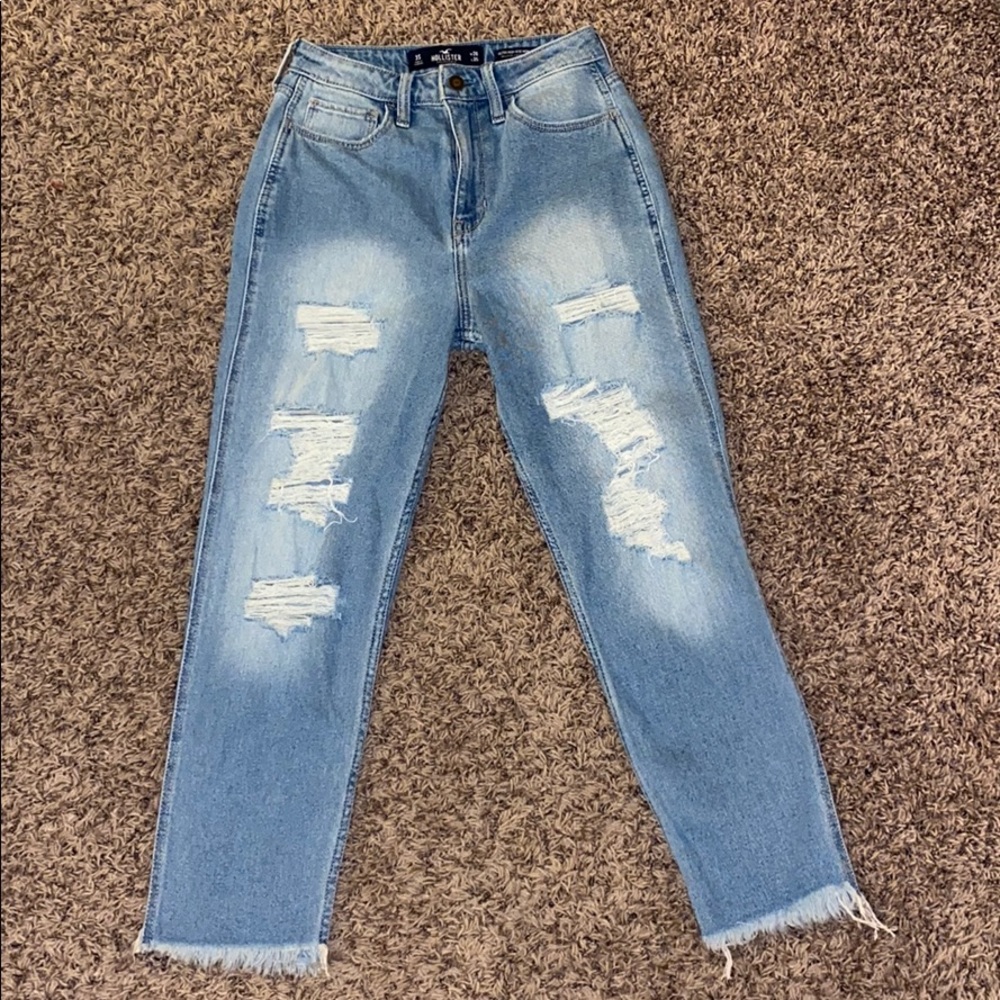 Ultra high-rise mom jeans